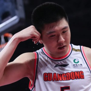 正式确定！CBA超级投手完成转会，加入新疆男篮，能否证明自己